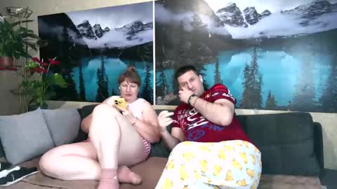 Kleosnow online show from February 2025 09:04:02 PM