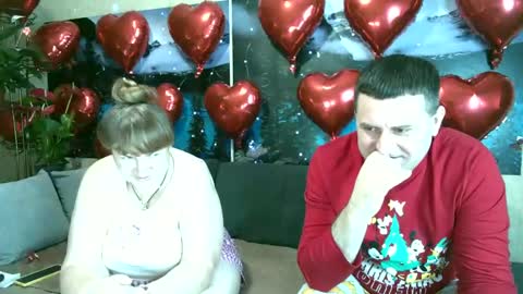 Kleosnow online show from February 2025 01:05:01 PM