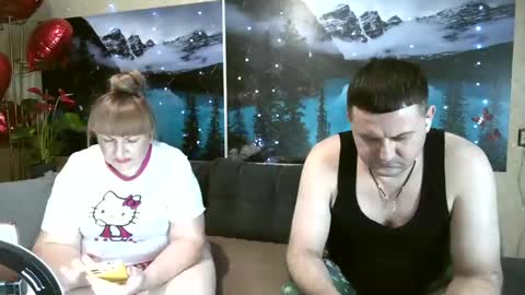 Kleosnow online show from March 2025 05:01:01 PM