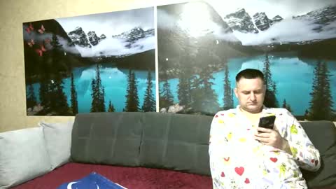 Kleosnow online show from May 2026 09:03:02 AM