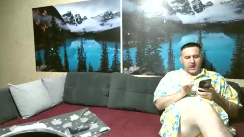 Kleosnow online show from June 2026 08:31:02 PM