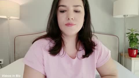 Kleospassion online show from September 2025 09:54:02 AM