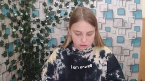 klerkarina online show from December 2024 09:27:02 AM