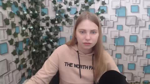 klerkarina online show from January 2025 06:33:01 AM