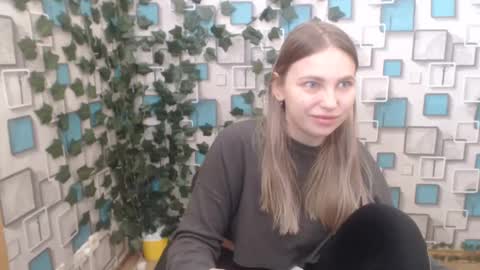 klerkarina online show from February 2025 05:40:01 AM