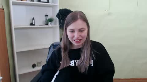 klerkarina online show from February 2025 08:39:01 AM