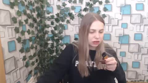 klerkarina online show from March 2025 06:04:01 AM