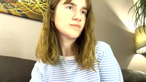 Snapshot of kleya_ chatting on October 2025 11:01:02 PM Kleya online show from October 2025 11:01:02 PM