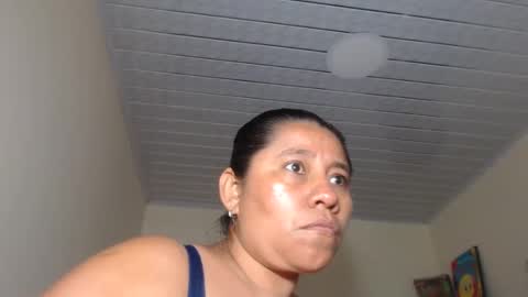 Kloe online show from October 2025 08:08:01 PM