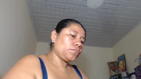 Kloe online show from October 2025 03:01:02 PM