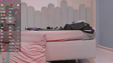 Kloe  Valkova online show from March 2025 10:56:01 PM