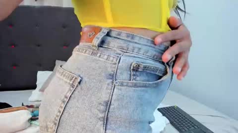 Snapshot of kloeh_star chatting on October 2025 08:21:02 PM Kloeh online show from October 2025 08:21:02 PM