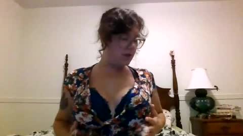 Snapshot of kneelprescott chatting on July 2026 03:15:02 AM KneelPrescott online show from July 2026 03:15:02 AM