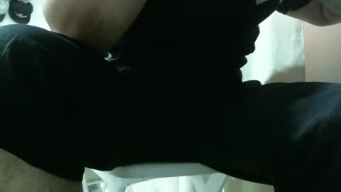 Snapshot of knickfranco chatting on September 2025 04:03:01 AM knickfranco online show from September 2025 04:03:01 AM