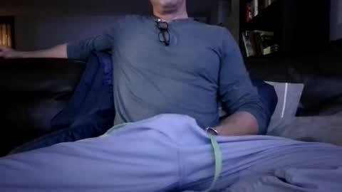 Snapshot of knight3975 chatting on March 2026 08:05:02 AM Knight3975 online show from March 2026 08:05:02 AM