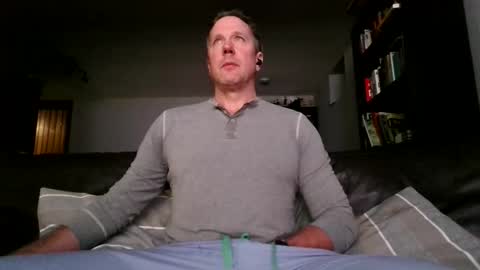 Snapshot of knight3975 chatting on April 2026 07:28:01 AM Knight3975 online show from April 2026 07:28:01 AM