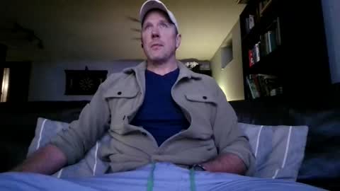 Snapshot of knight3975 chatting on April 2026 05:19:02 AM Knight3975 online show from April 2026 05:19:02 AM