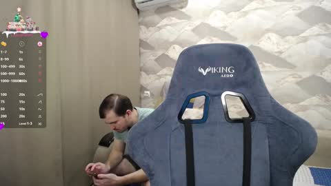 Snapshot of knight_5 chatting on February 2025 12:47:02 PM Carter. online show from February 2025 12:47:02 PM