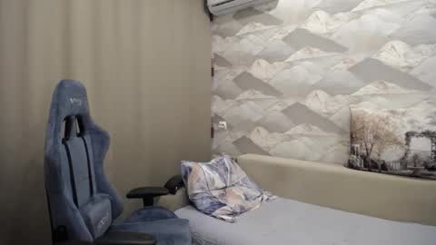 Snapshot of knight_5 chatting on October 2025 06:28:02 AM Carter. online show from October 2025 06:28:02 AM