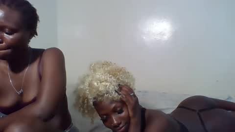 knight_nurse69 online show from October 2025 07:37:02 PM