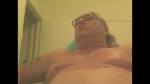 Snapshot of knobout chatting on December 2024 06:12:02 AM knobout online show from December 2024 06:12:02 AM