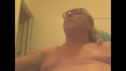 Snapshot of knobout chatting on December 2024 12:08:02 PM knobout online show from December 2024 12:08:02 PM