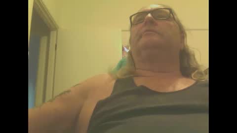 Snapshot of knobout chatting on January 2025 08:29:01 AM knobout online show from January 2025 08:29:01 AM