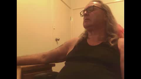 Snapshot of knobout chatting on March 2026 08:42:02 AM knobout online show from March 2026 08:42:02 AM