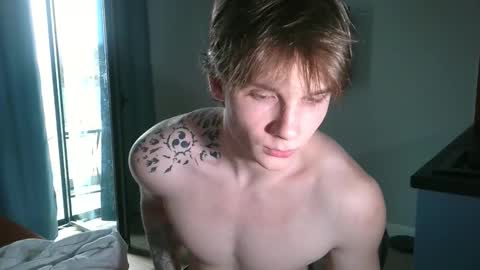 Snapshot of knotsiemens chatting on February 2026 12:23:01 PM Adam online show from February 2026 12:23:01 PM