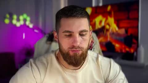 Snapshot of kochka25 chatting on February 2026 11:05:02 AM Sweet boy online show from February 2026 11:05:02 AM