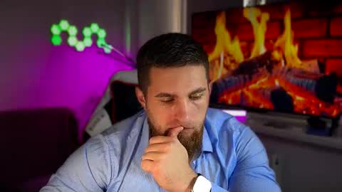 Snapshot of kochka25 chatting on February 2026 11:32:02 AM Sweet boy online show from February 2026 11:32:02 AM