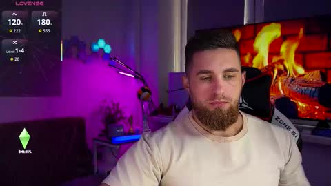 Snapshot of kochka25 chatting on March 2026 11:28:02 AM Sweet boy online show from March 2026 11:28:02 AM