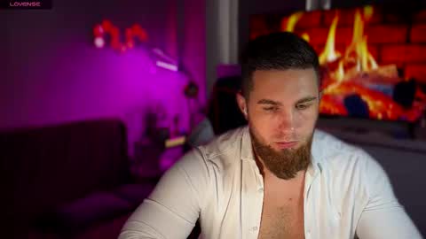 Snapshot of kochka25 chatting on March 2026 12:42:02 PM Sweet boy online show from March 2026 12:42:02 PM