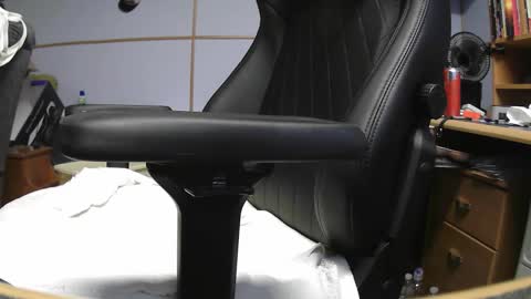 Snapshot of kodiak1974 chatting on October 2025 10:30:02 PM Kodiak1974 online show from October 2025 10:30:02 PM