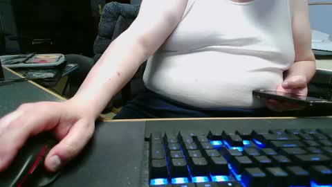 Kodiak1974 online show from April 2026 08:44:01 PM