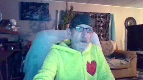 Snapshot of kodiakpm1 chatting on November 2025 02:06:02 AM kodiakpm1 online show from November 2025 02:06:02 AM