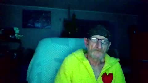 Snapshot of kodiakpm1 chatting on November 2025 09:03:01 AM kodiakpm1 online show from November 2025 09:03:01 AM