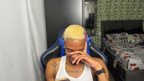 kofi online show from November 2025 05:12:02 PM