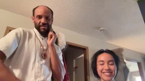 A Dick Ting online show from May 2026 01:55:01 AM