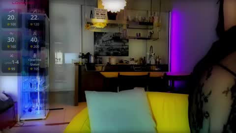 Lisa      online show from February 2025 09:07:02 PM