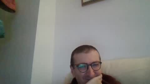 Snapshot of kolesie7 chatting on December 2024 05:12:01 PM JUAN CARLOS online show from December 2024 05:12:01 PM