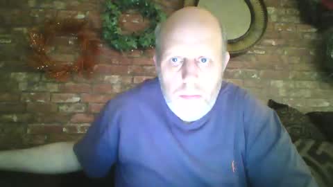 Snapshot of kona_blast chatting on December 2024 10:40:01 AM Neil online show from December 2024 10:40:01 AM
