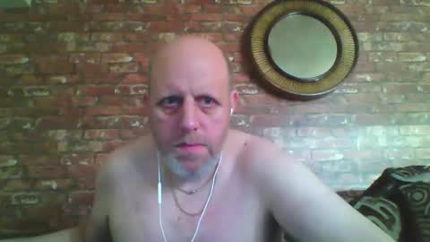 Snapshot of kona_blast chatting on January 2025 10:31:01 AM Neil online show from January 2025 10:31:01 AM