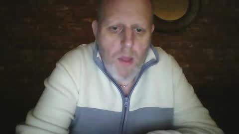 Snapshot of kona_blast chatting on January 2025 04:37:02 PM Neil online show from January 2025 04:37:02 PM