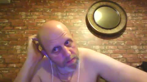 Snapshot of kona_blast chatting on January 2025 08:13:02 AM Neil online show from January 2025 08:13:02 AM