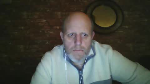 Snapshot of kona_blast chatting on January 2025 07:56:02 PM Neil online show from January 2025 07:56:02 PM
