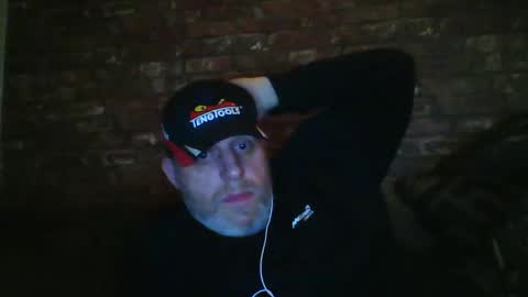 Snapshot of kona_blast chatting on February 2025 11:32:01 PM Neil online show from February 2025 11:32:01 PM