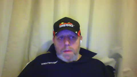 Snapshot of kona_blast chatting on March 2025 08:33:02 PM Neil online show from March 2025 08:33:02 PM