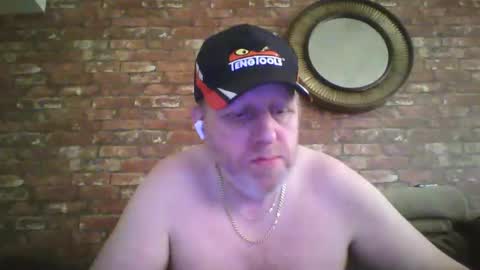 Snapshot of kona_blast chatting on March 2025 10:52:02 AM Neil online show from March 2025 10:52:02 AM