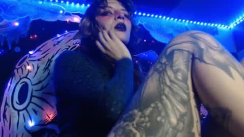 konekokawai online show from November 2025 06:43:02 PM